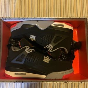 Air Jordan 4 Bred 2019 Size 8.5